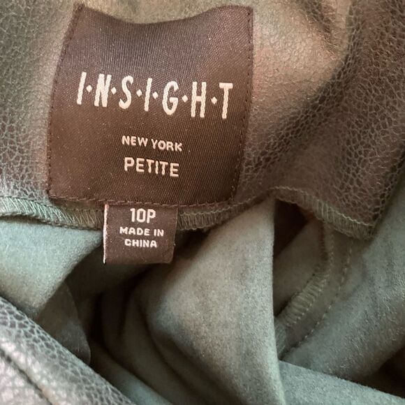 INSIGHT New York Dark Green Vegan Leather Jacket with Zipper detail Size 10P - Picture 3 of 5